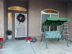 11546 Hickory Ave in Hesperia, CA - Building Photo - Building Photo