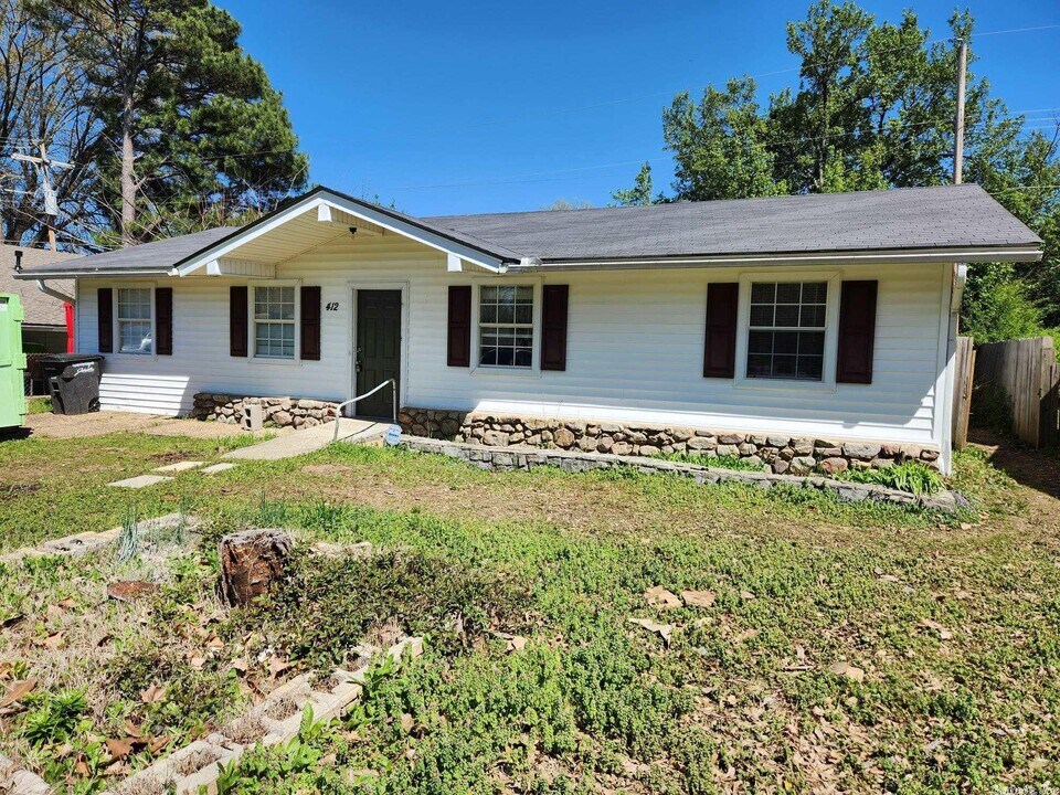 412 Stevenson St Photo