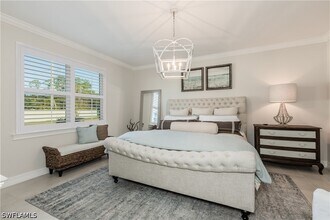 267 Tamarindo Ln in Naples, FL - Building Photo - Building Photo