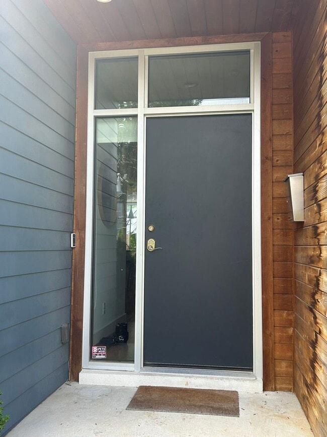 1307 Hull St in Louisville, KY - Building Photo - Building Photo