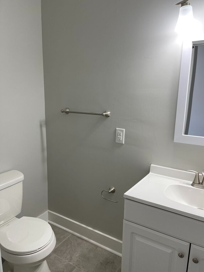 property at 117-119-119 E Innis Ave