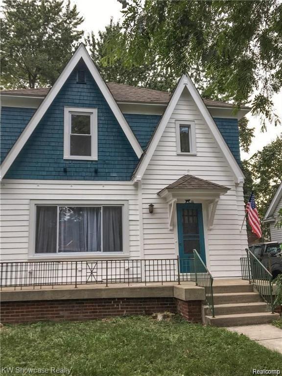 property at 151 N Genesee Ave