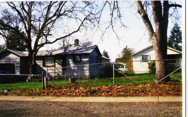 14604-14606 SW Washington Ave in Lakewood, WA - Building Photo