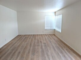 4515-4515 Penniman Ave in Oakland, CA - Building Photo