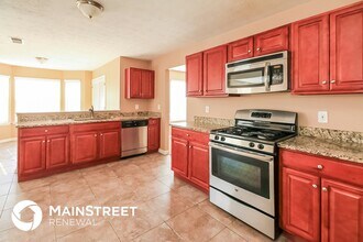 2095 Sugar Creek Falls Ct in Atlanta, GA - Foto de edificio - Building Photo