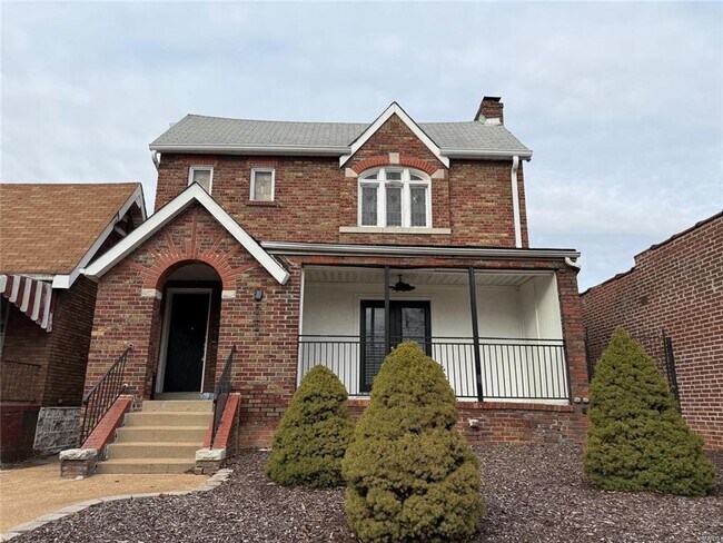 property at 5223 Chippewa St