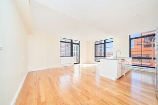 2211 3rd Ave in Bronx, NY - Building Photo