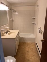 2 Town House Ln in Acton, MA - Building Photo - Building Photo