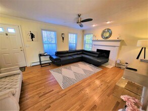 21 Hines Rd in Cumberland, RI - Building Photo - Building Photo