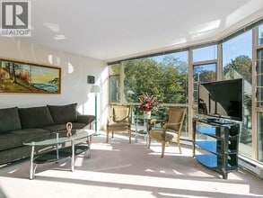 1327 E Keith Rd in North Vancouver, BC - Building Photo - Building Photo