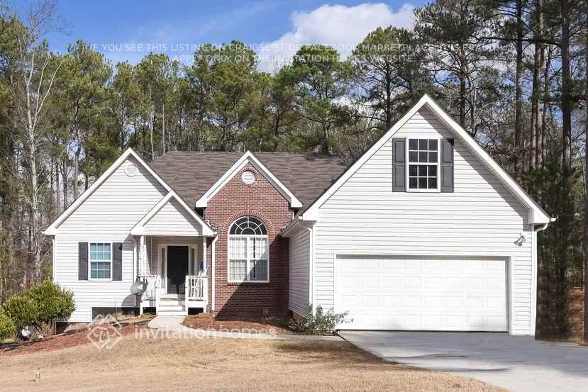 3030 Sierra Ridge Ct SE in Loganville, GA - Building Photo