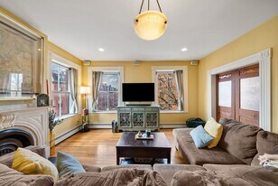 468 Shawmut Ave in Boston, MA - Building Photo