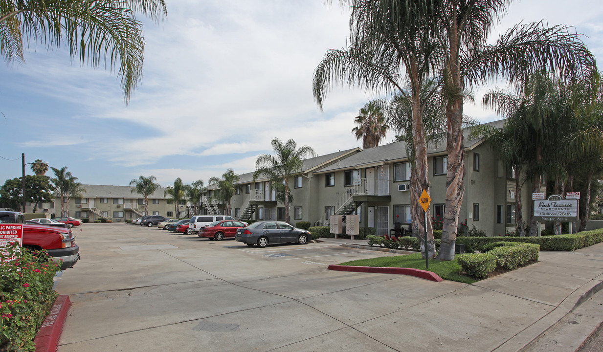 Park Terrace Apartments in El Cajon, CA - Building Photo