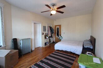 1301 Commonwealth Ave in Boston, MA - Building Photo - Building Photo