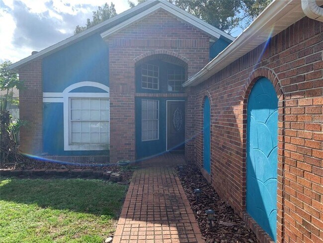 9852 Flynt Cir in Orlando, FL - Building Photo - Building Photo