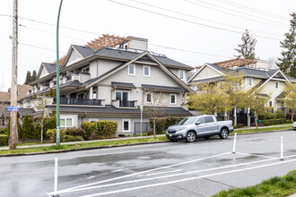 1117 St. Andrews Av in North Vancouver, BC - Building Photo - Building Photo