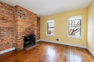 113 W Hill St in Baltimore, MD - Building Photo - Building Photo