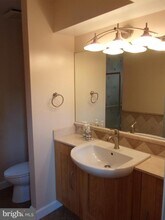 7806 Glenhaven Ct in McLean, VA - Building Photo - Building Photo