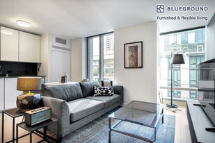 340 Fremont St in San Francisco, CA - Building Photo