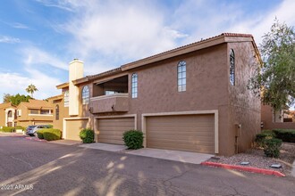 5640 Bell Rd in Scottsdale, AZ - Building Photo - Building Photo