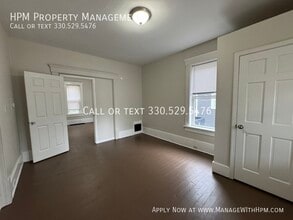 369 Cuyahoga St in Akron, OH - Building Photo - Building Photo