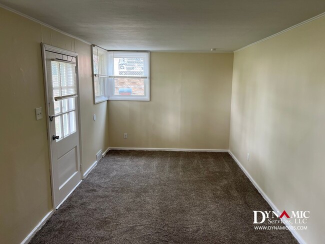 2425 S Norton Ave in Sioux Falls, SD - Building Photo - Building Photo