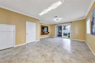 346 NE 47th Pl in Pompano Beach, FL - Building Photo - Building Photo