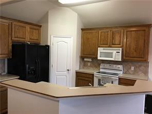 9032 Winding River Dr in Fort Worth, TX - Building Photo - Building Photo