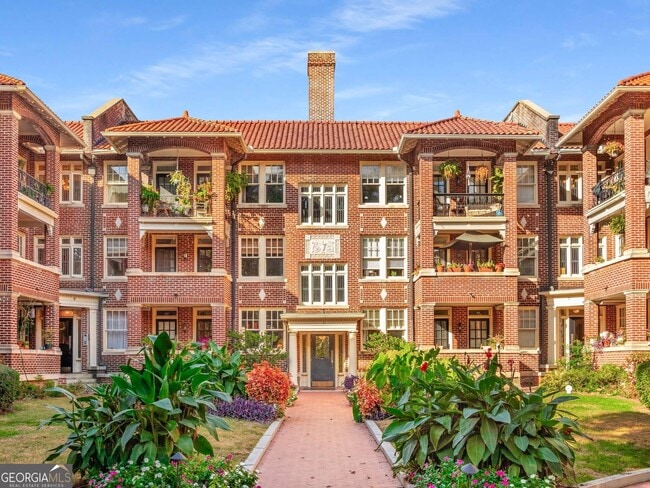 198 Ponce De Leon Ave NE in Atlanta, GA - Building Photo - Building Photo