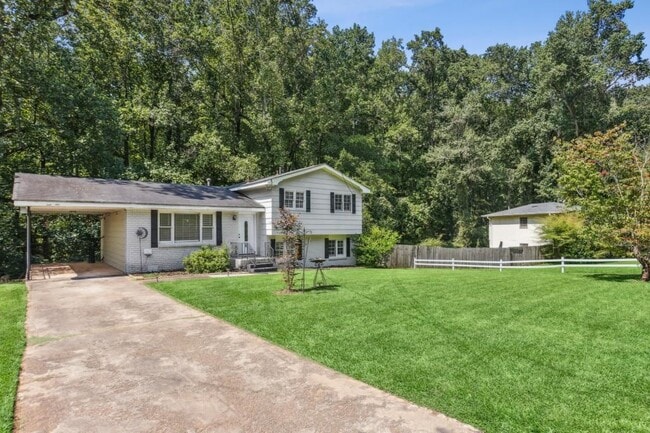 2647 Hatfield Cir SE in Atlanta, GA - Building Photo - Building Photo