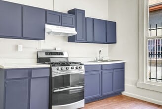 1021 Myrtle Ave in El Paso, TX - Building Photo - Building Photo