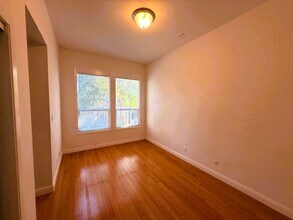 563 Steiner St in San Francisco, CA - Building Photo - Building Photo