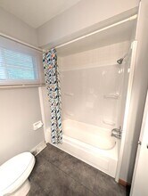 501 S Francis St in Kent, OH - Building Photo - Building Photo