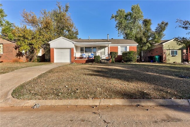 2729 Cambridge Ct in Oklahoma City, OK - Building Photo - Building Photo