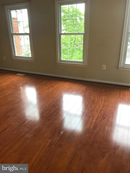 12204 Apple Orchard Ct in Fairfax, VA - Building Photo - Building Photo