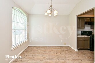 13350 Pine Tree Forest Trail in Houston, TX - Building Photo - Building Photo