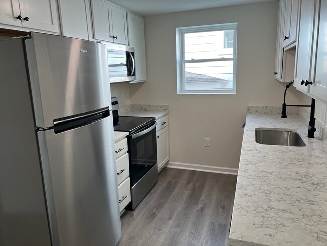7 Cypress St, Unit 7A