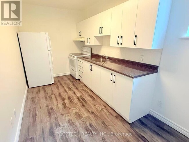 373 Broadview Ave in Toronto, ON - Building Photo - Building Photo