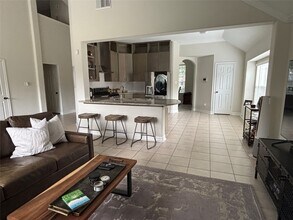 4907 Capesbrook Ct in Katy, TX - Foto de edificio - Building Photo