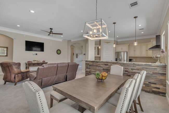 property at 615 29th St