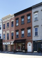 527 Washington St in Hoboken, NJ - Building Photo - Building Photo