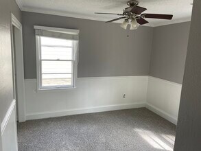 2509 W 76th St in Prairie Village, KS - Foto de edificio - Building Photo