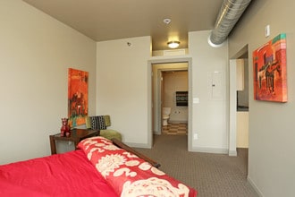 Oak Hill Jackson Brickstones in Cedar Rapids, IA - Foto de edificio - Interior Photo