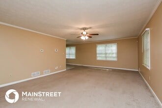 3438 Mansfield Ln in Snellville, GA - Foto de edificio - Building Photo