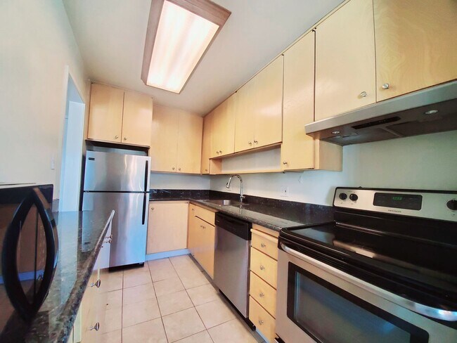 821 N Humboldt St in San Mateo, CA - Building Photo - Building Photo