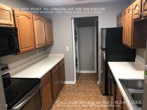 301 Kings Row Dr-Unit -Apt 404 in Little Rock, AR - Building Photo - Building Photo