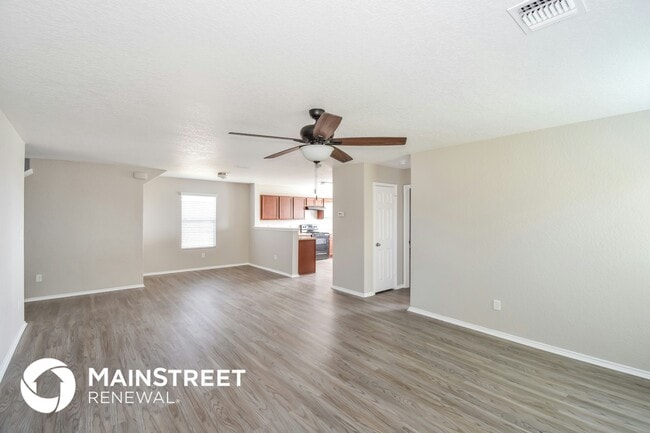 10834 Rosin Jaw Trail in San Antonio, TX - Building Photo - Building Photo