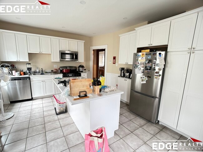 15 Bennett St, Unit 1