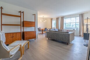 3601 5th St S, Unit Room 1 in Arlington, VA - Building Photo