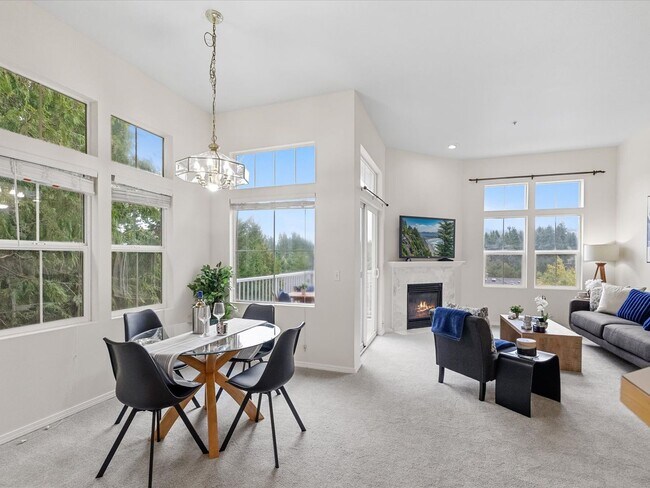 5256 236th Pl SE in Issaquah, WA - Building Photo - Building Photo